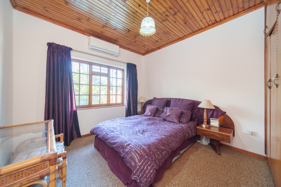 3 Bedroom Property for Sale in Bonza Bay Eastern Cape